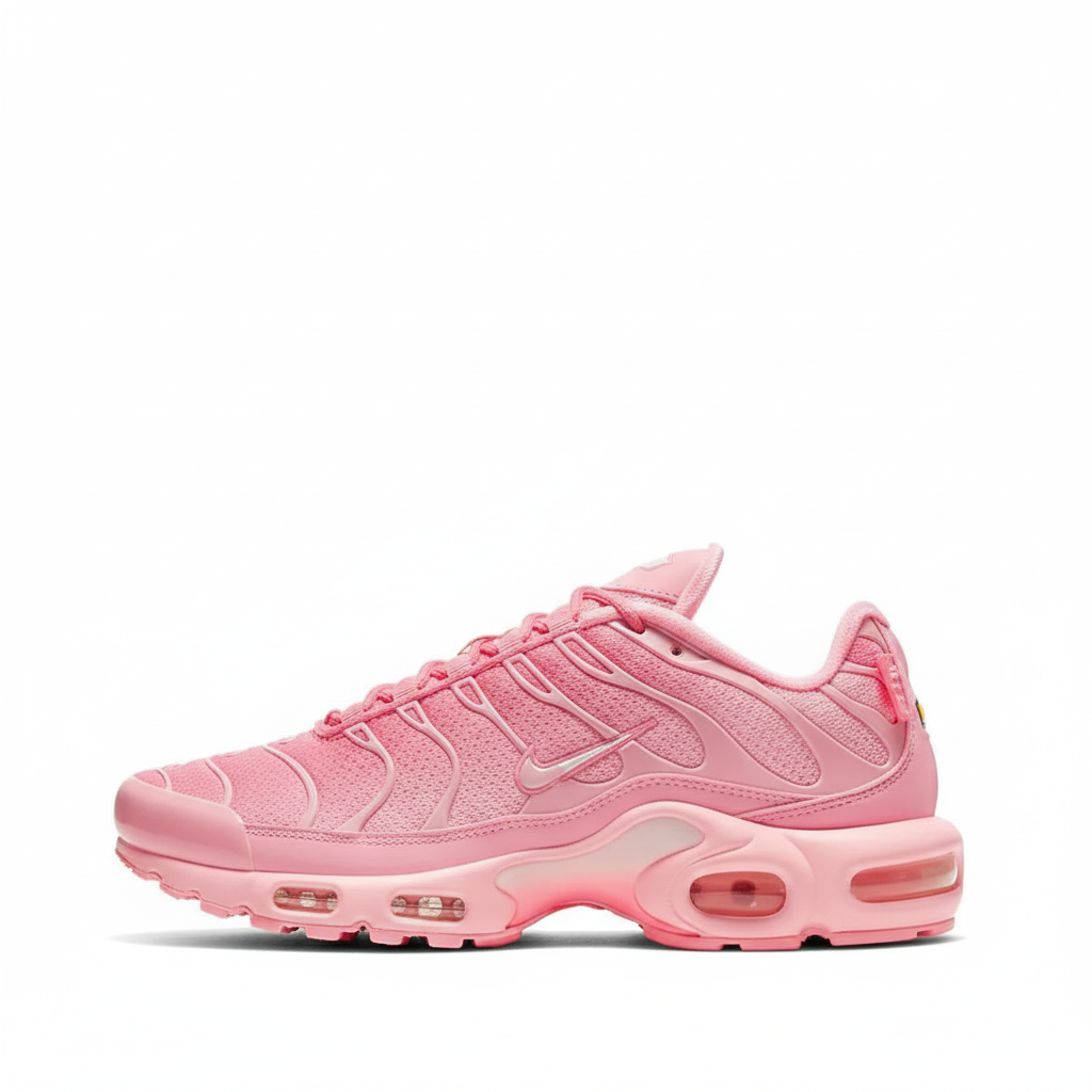 Chaussure rose sur fond blanc