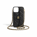 Coque Chanel noire