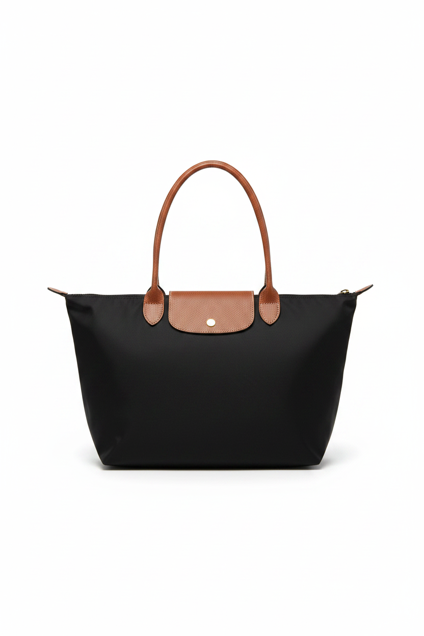 Sac sur fond blanc