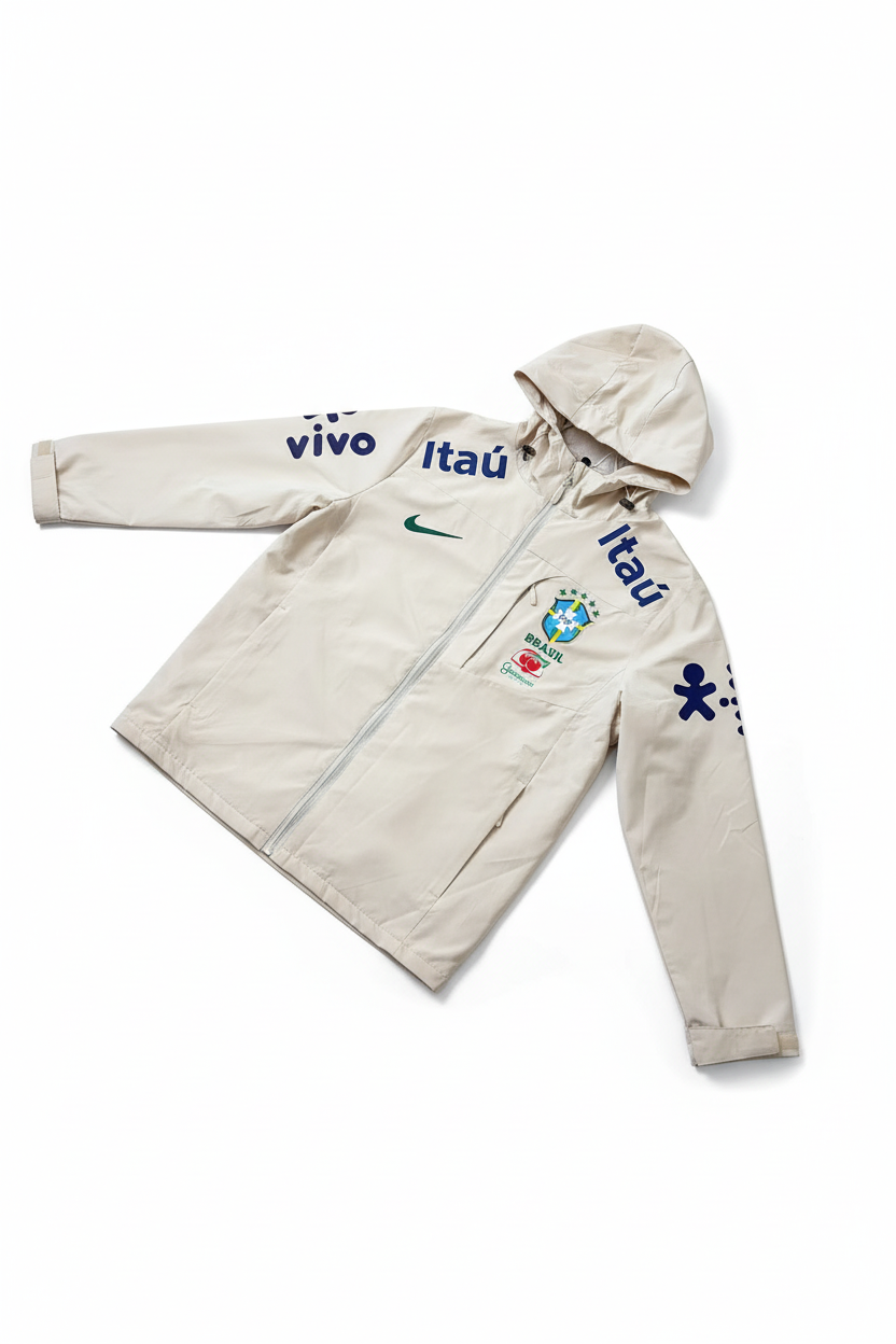 Veste blanche Nike Brasil sur fond blanc
